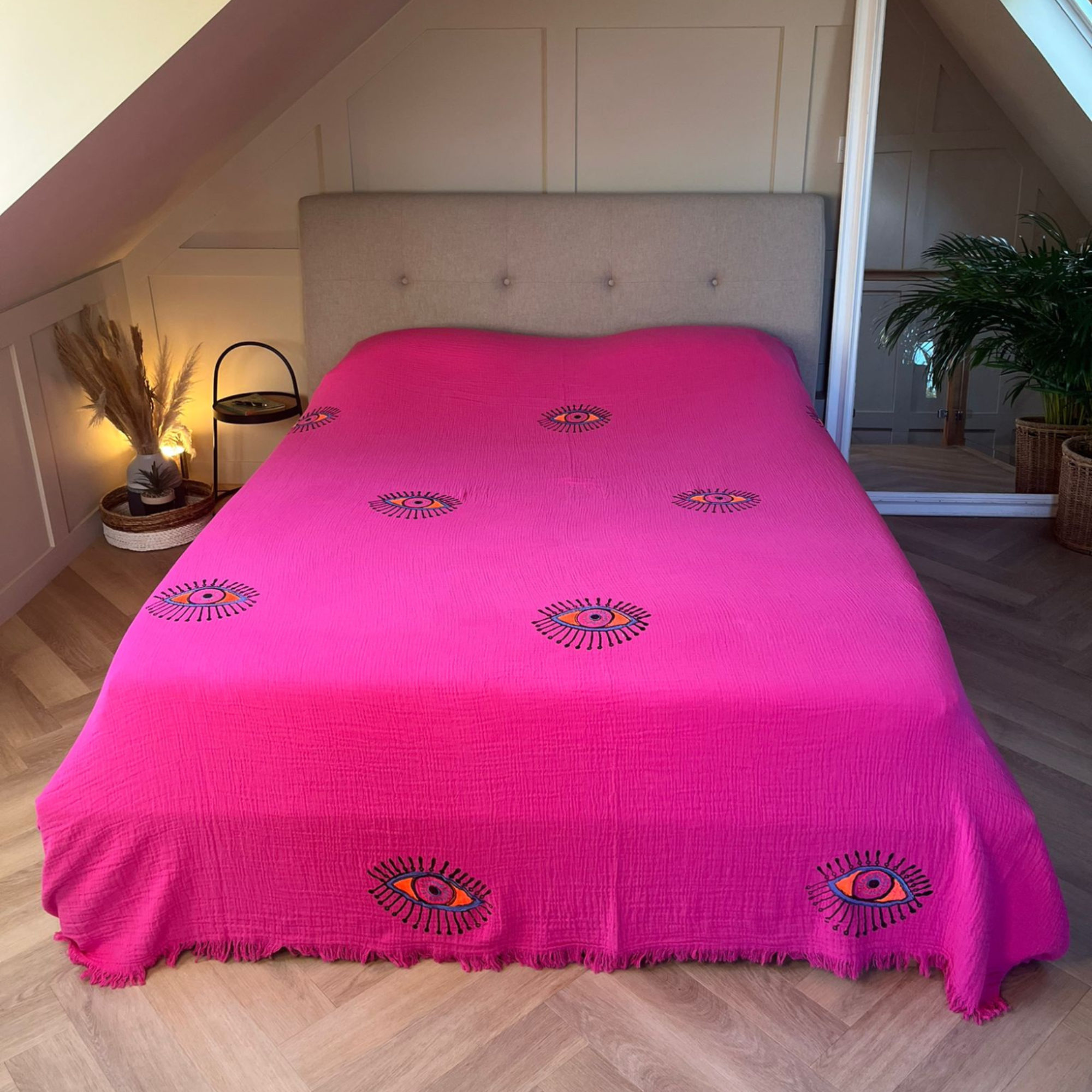 Pink Evil Eye Bedcover  ( 250cm - 250cm )